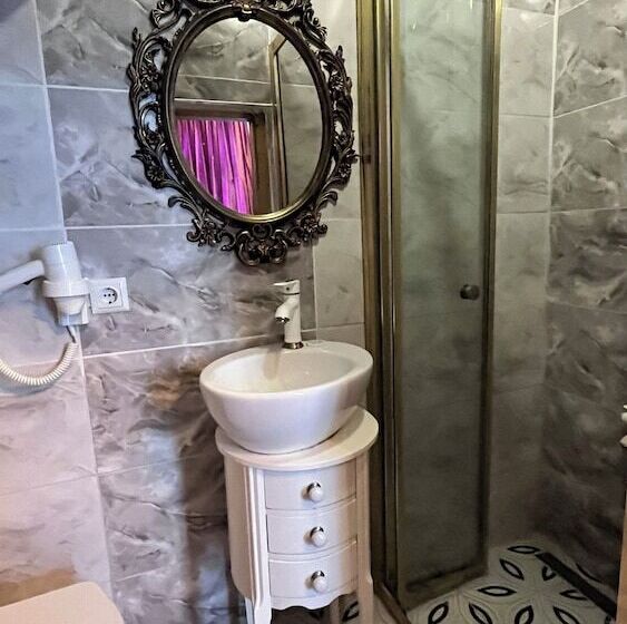 Mazi Butik Otel
