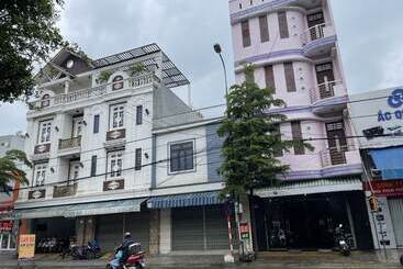 پانسیون Hong An Motel