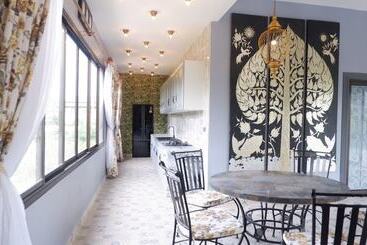 استراحتگاه Jungle Moon Boutique Homestay
