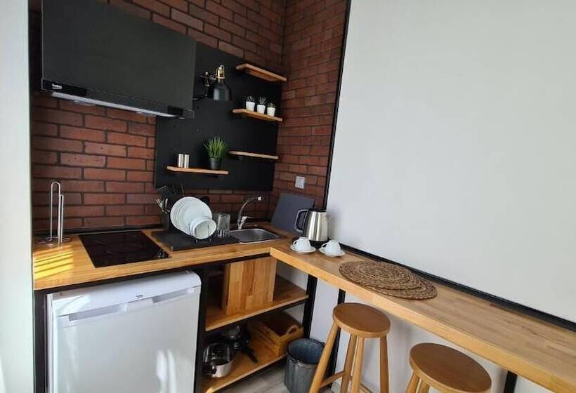 Social House