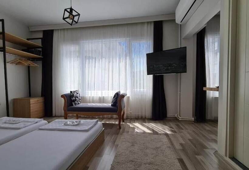 Social House