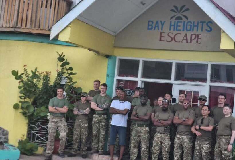 Bay Heights Escape