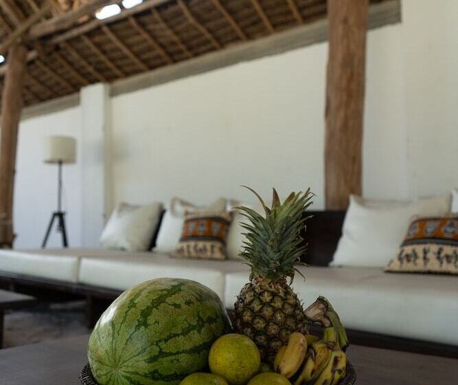 تختخواب و صبحانه Kuwa Zanzibar