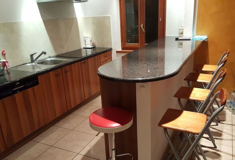 Отель Apartment Alina