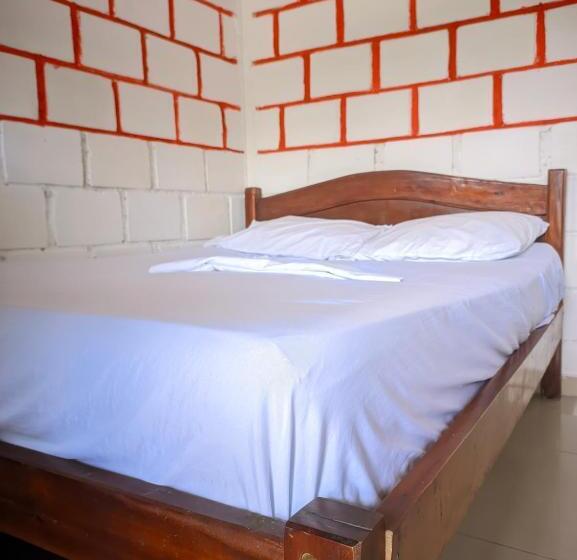 فندق Comodo Alojamiento En San Cipriano