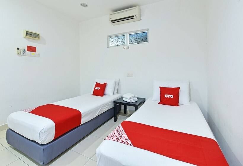 فندق Eleven Inn By Oyo