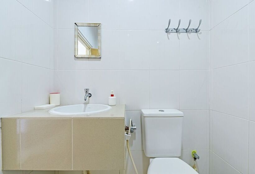 فندق Eleven Inn By Oyo