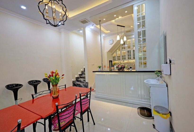 בית מלון כפרי Homestay Zafirah By Oyo