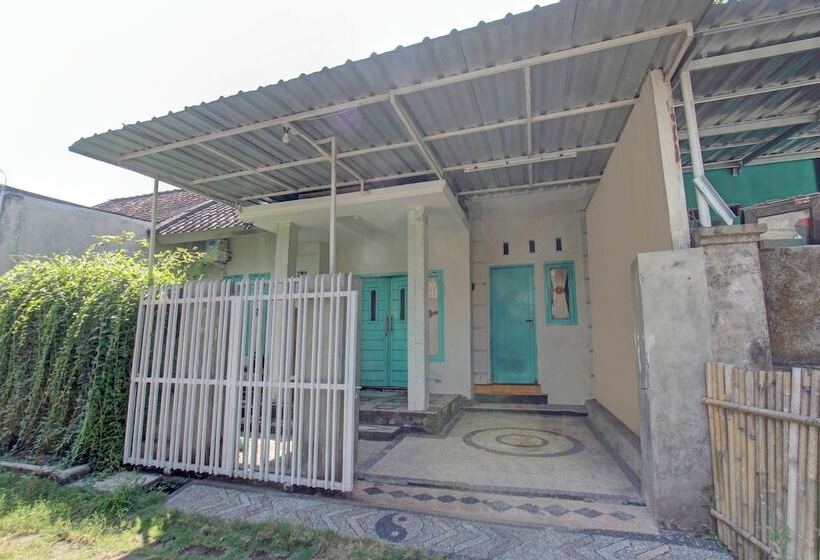 호텔 Kamar Lombok By Oyo