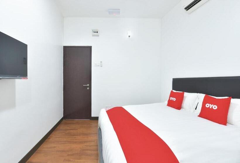 هتل Madeena Inn By Oyo