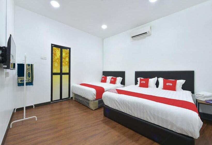 هتل Madeena Inn By Oyo