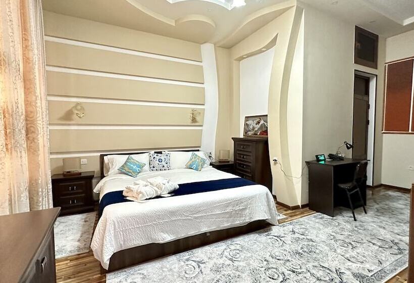 هتل Mosaic Boutique