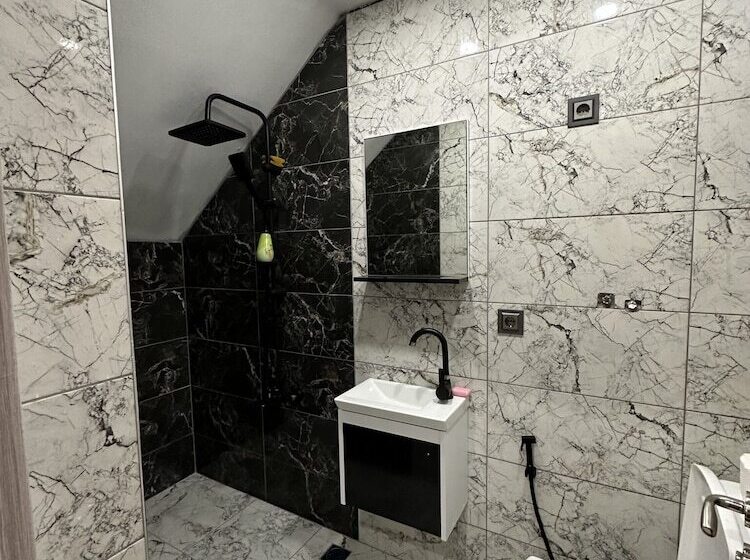 هتل Netya Suite