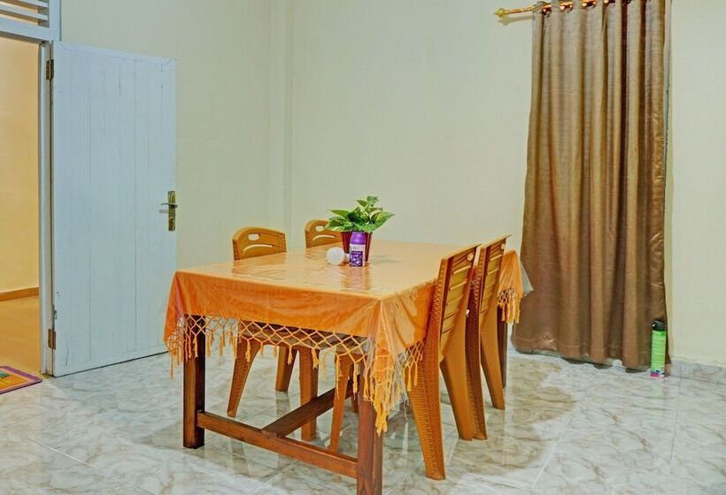 בית מלון כפרי Spot On 92392 Penginapan Vinccent22 Syariah