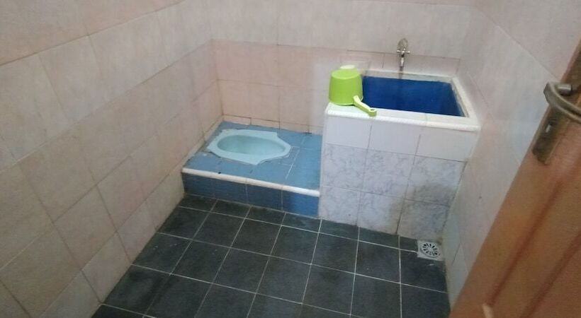 هتل Spot On 92458 Azeela Kost Syariah