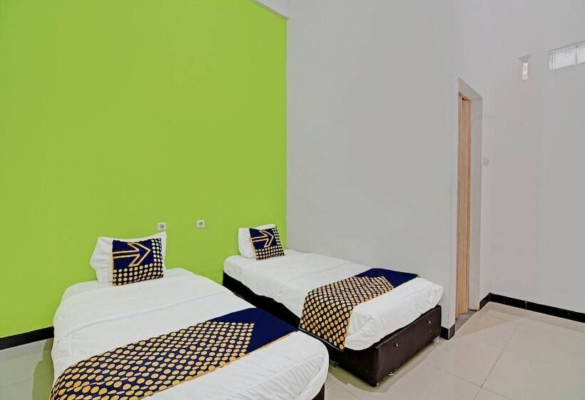 هتل Spot On 92536 Teguh Homestay Syariah