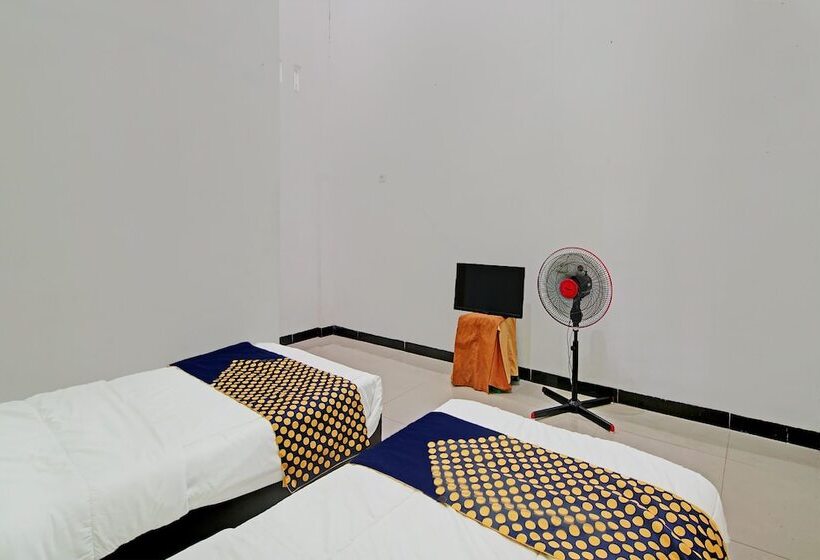 هتل Spot On 92536 Teguh Homestay Syariah