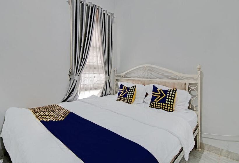 هتل Spot On 92536 Teguh Homestay Syariah