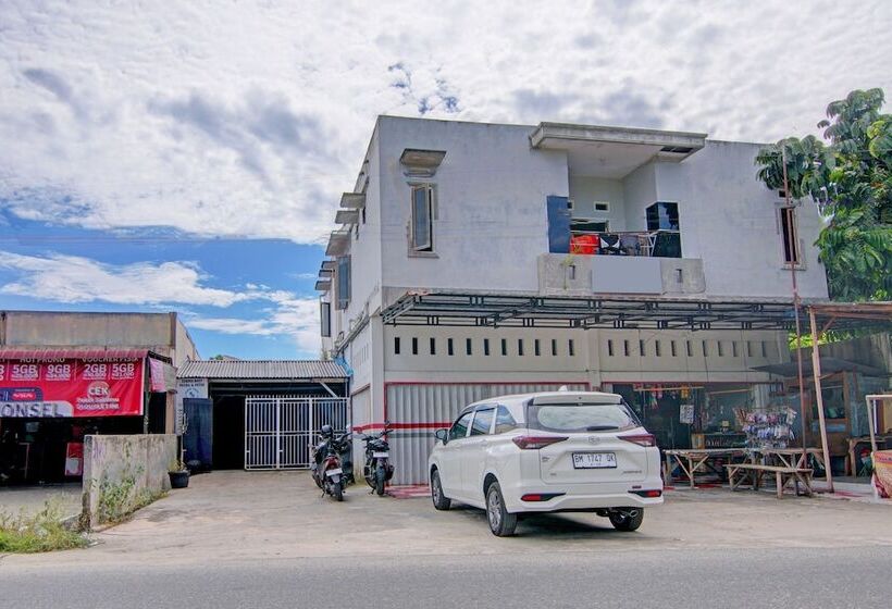 هتل Swakarya Guest House By Oyo