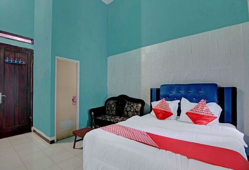 هتل Swakarya Guest House By Oyo