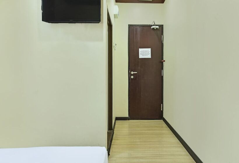 هتل Timur Raya Homestay Syariah By Oyo