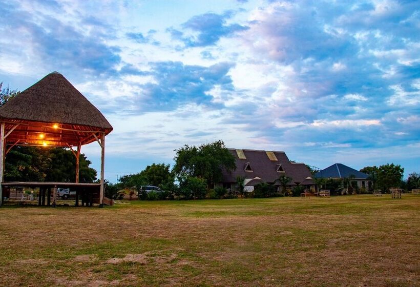 هتل Western Sands