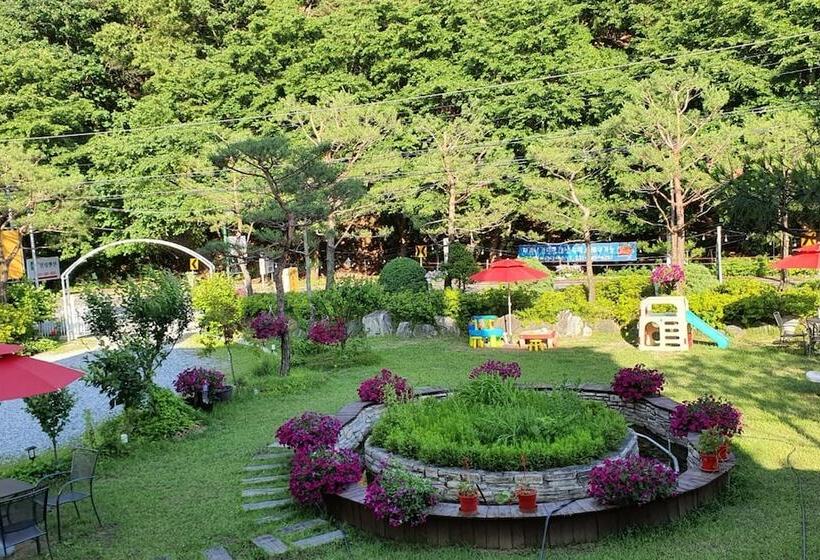 מוטל Cheongpyeong Paradise