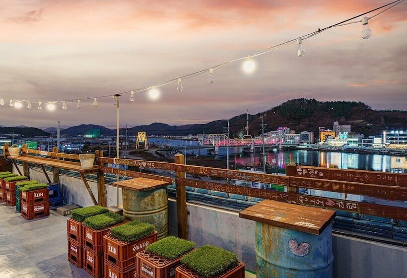 فندق على الطريق Yeongdeok Ganggu Port Yam