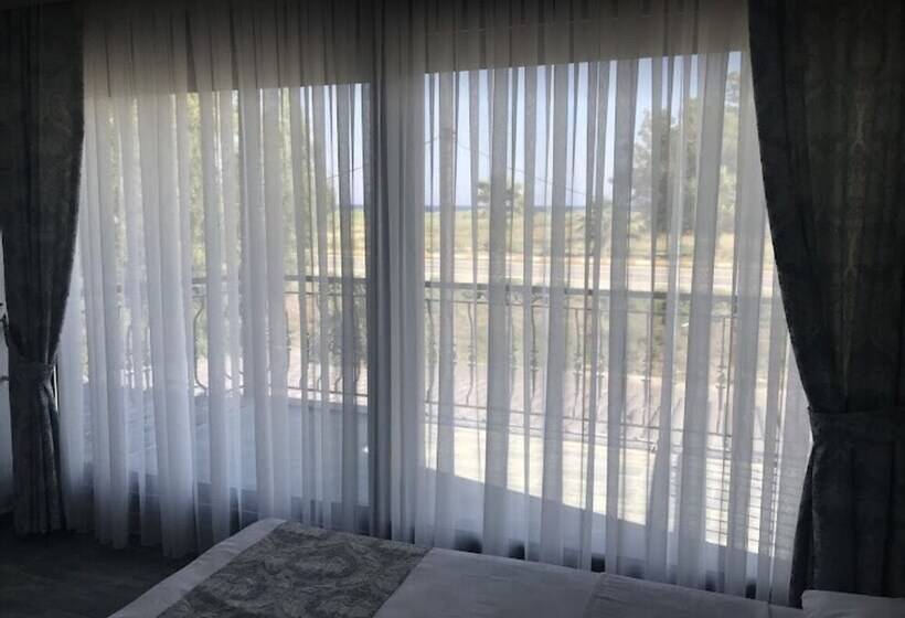 Ozbek Apart Otel