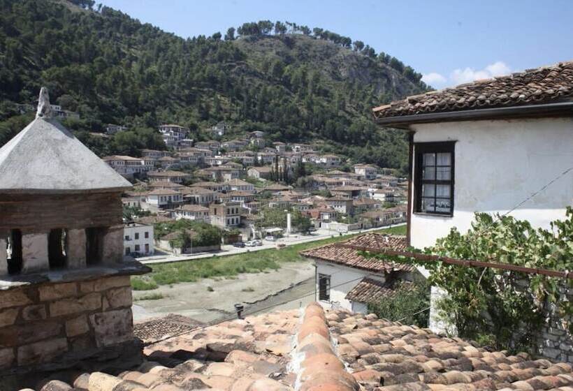 פנסיון Hani I Xheblatit