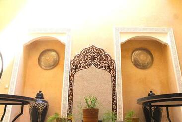 پانسیون Riad Tazzori