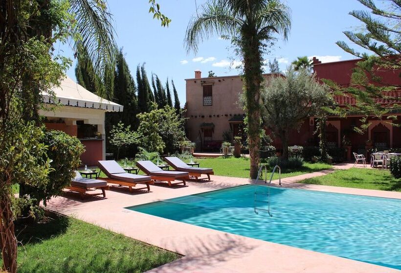 پانسیون Villa Dalia