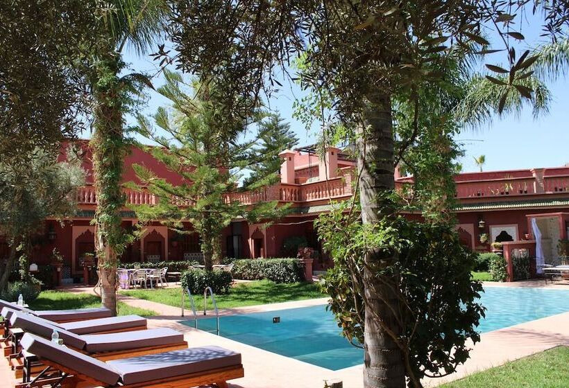 پانسیون Villa Dalia