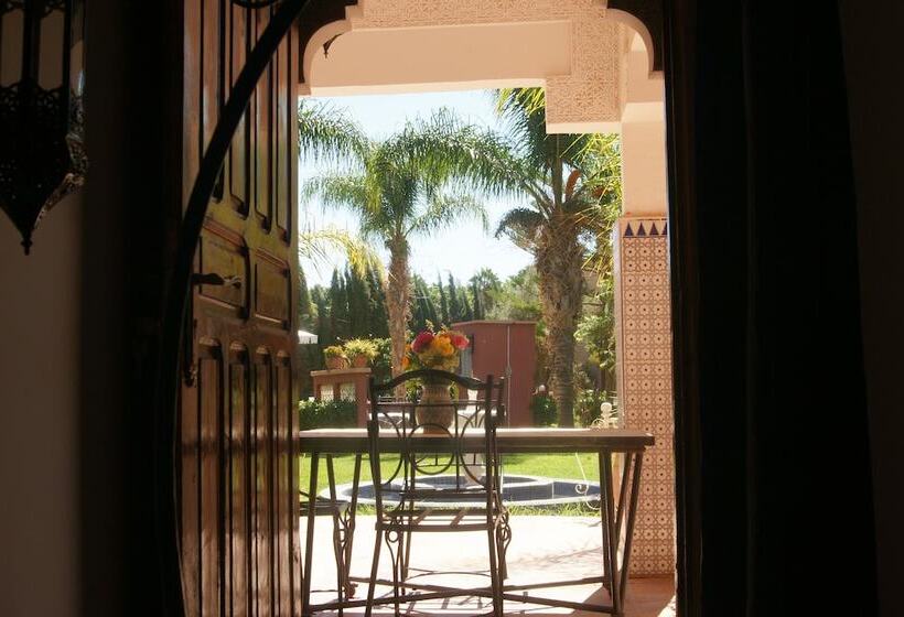 پانسیون Villa Dalia