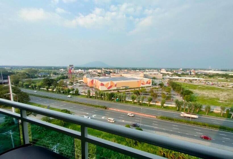 The Aces Crib At Azure North Pampanga