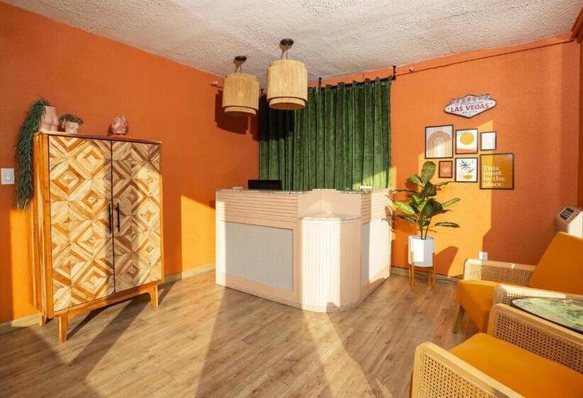 Bungalows Hostel