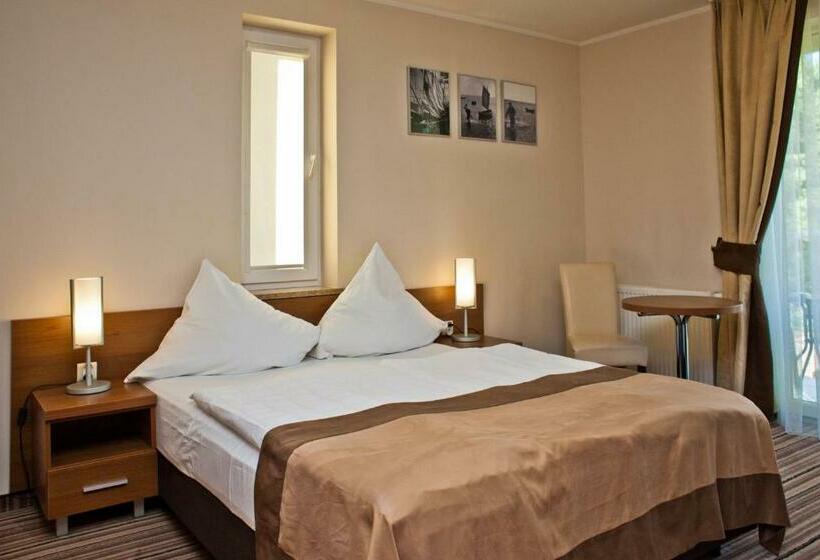 酒店 77 Restauracja Spa