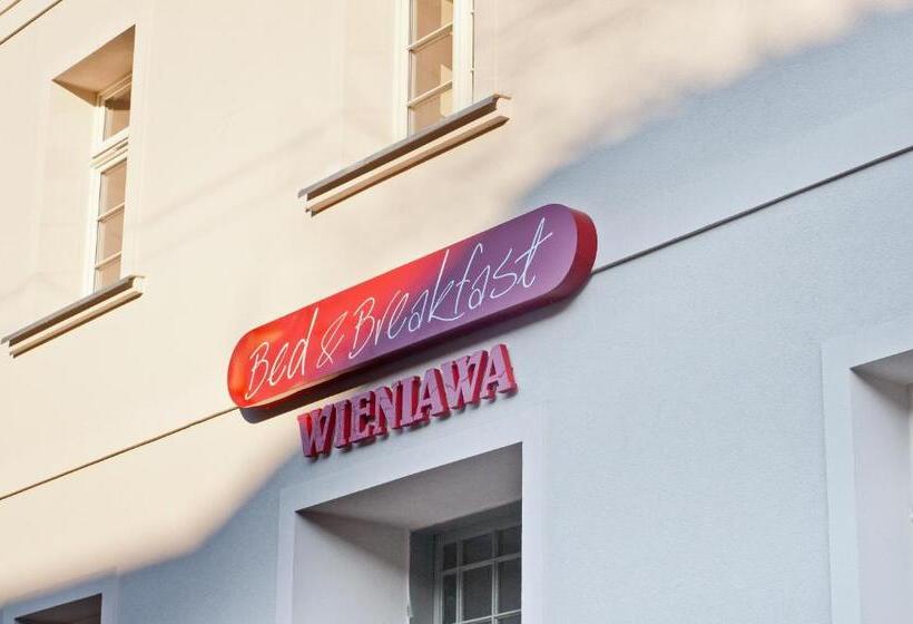 هتل B&b Wieniawa