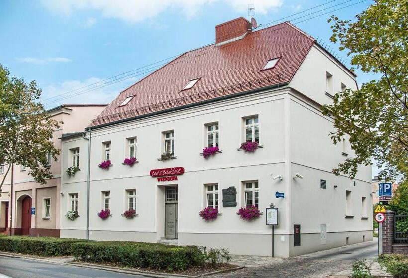 هتل B&b Wieniawa