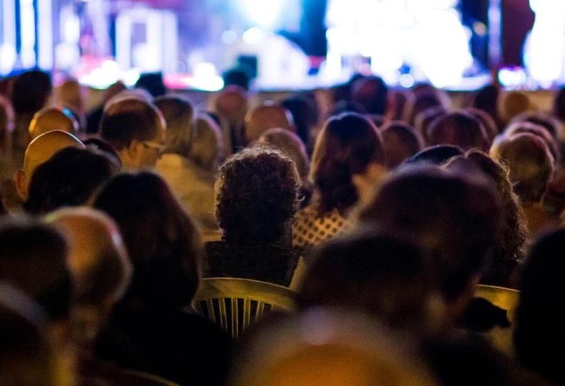 هتل Chesapeake Inn Of Lenox