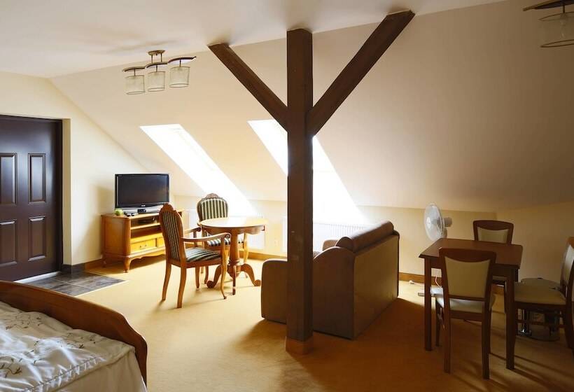 בית מלון כפרי Dwor Droblin