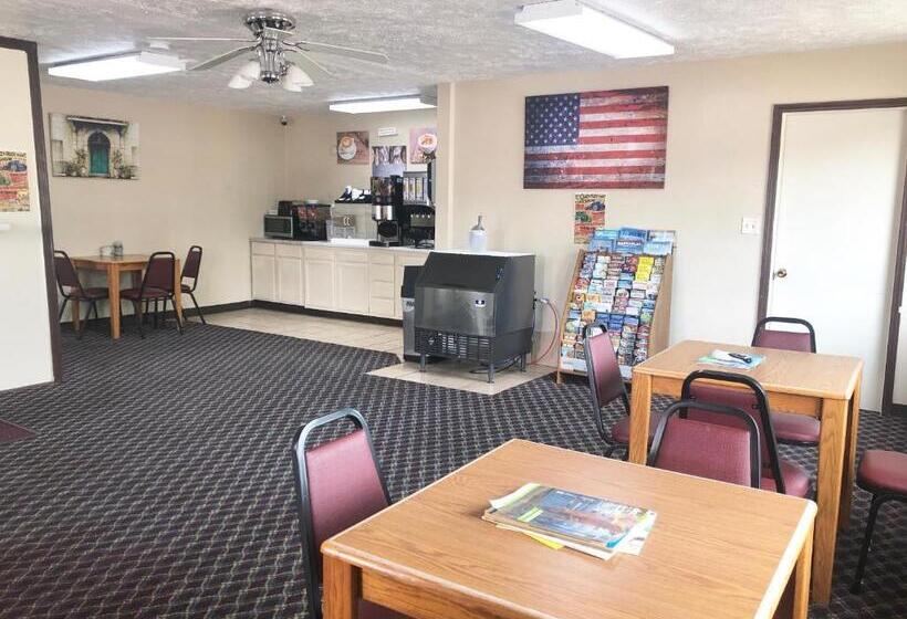هتل Economy Inn Mccook