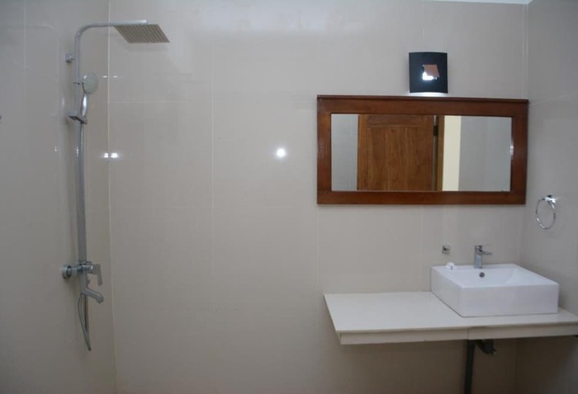 בית מלון כפרי Ella Jungle Resort