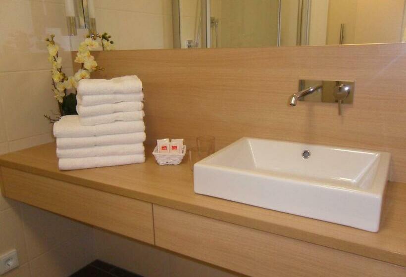 فندق Gasthof Pension Schütz