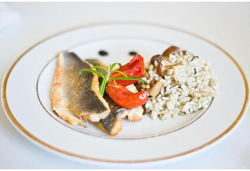 ホテル Iskierka Business & Spa