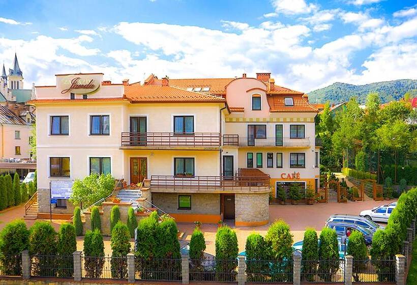 Отель Janda Resort & Conference