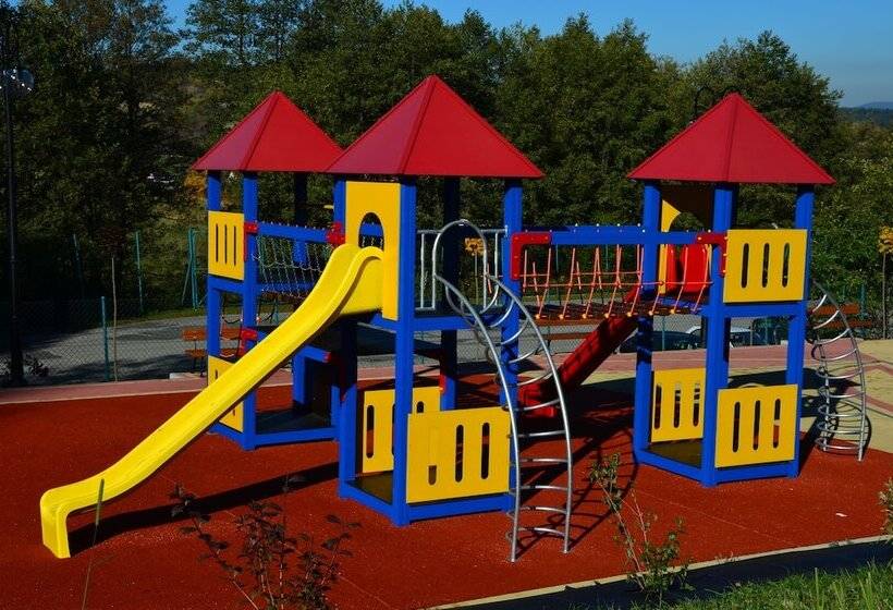 ホテル Kompleks Beskid