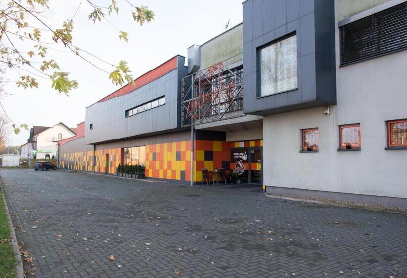 Отель Kukubara Bowling Center