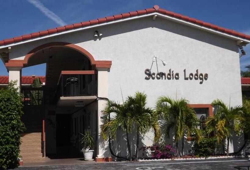 هتل Lake Side Lodge