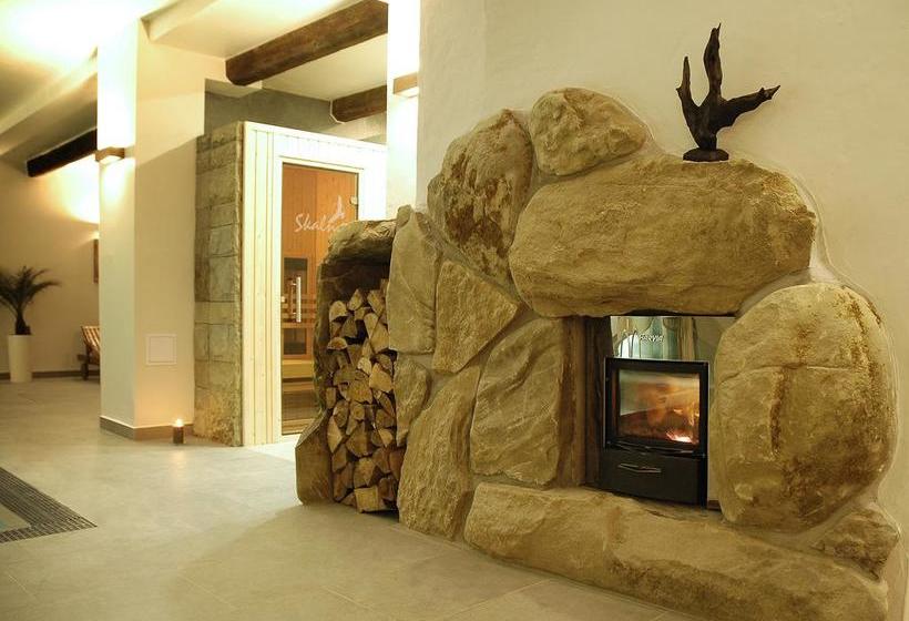 هتل Skalny Spa Bieszczady